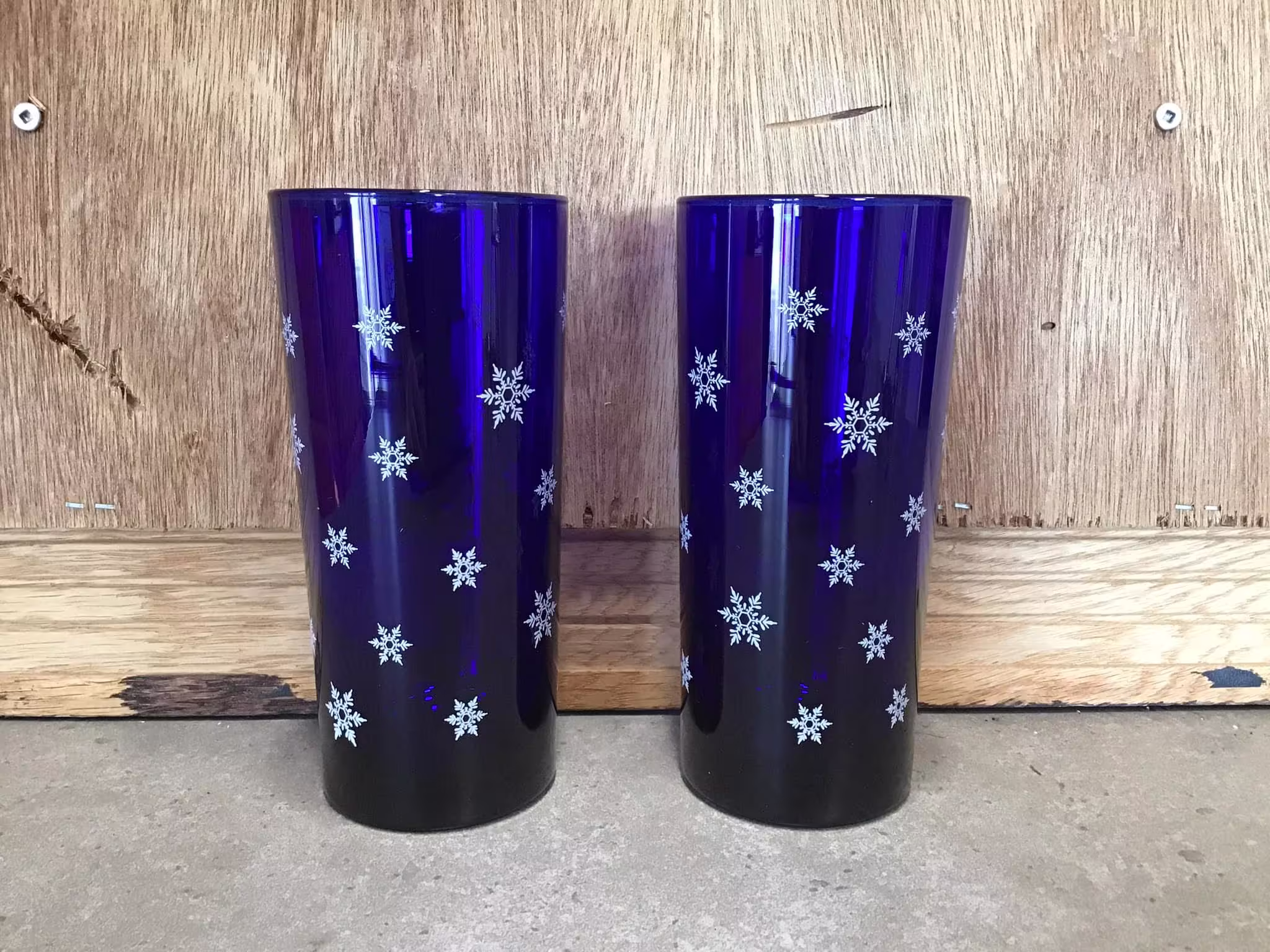 2 Vintage Libbey Cobalt Blue Celestial Snow Flakes Stars Old Fashioned Glasses