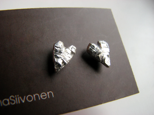 Titanium Earrings Rough Silver Hearts