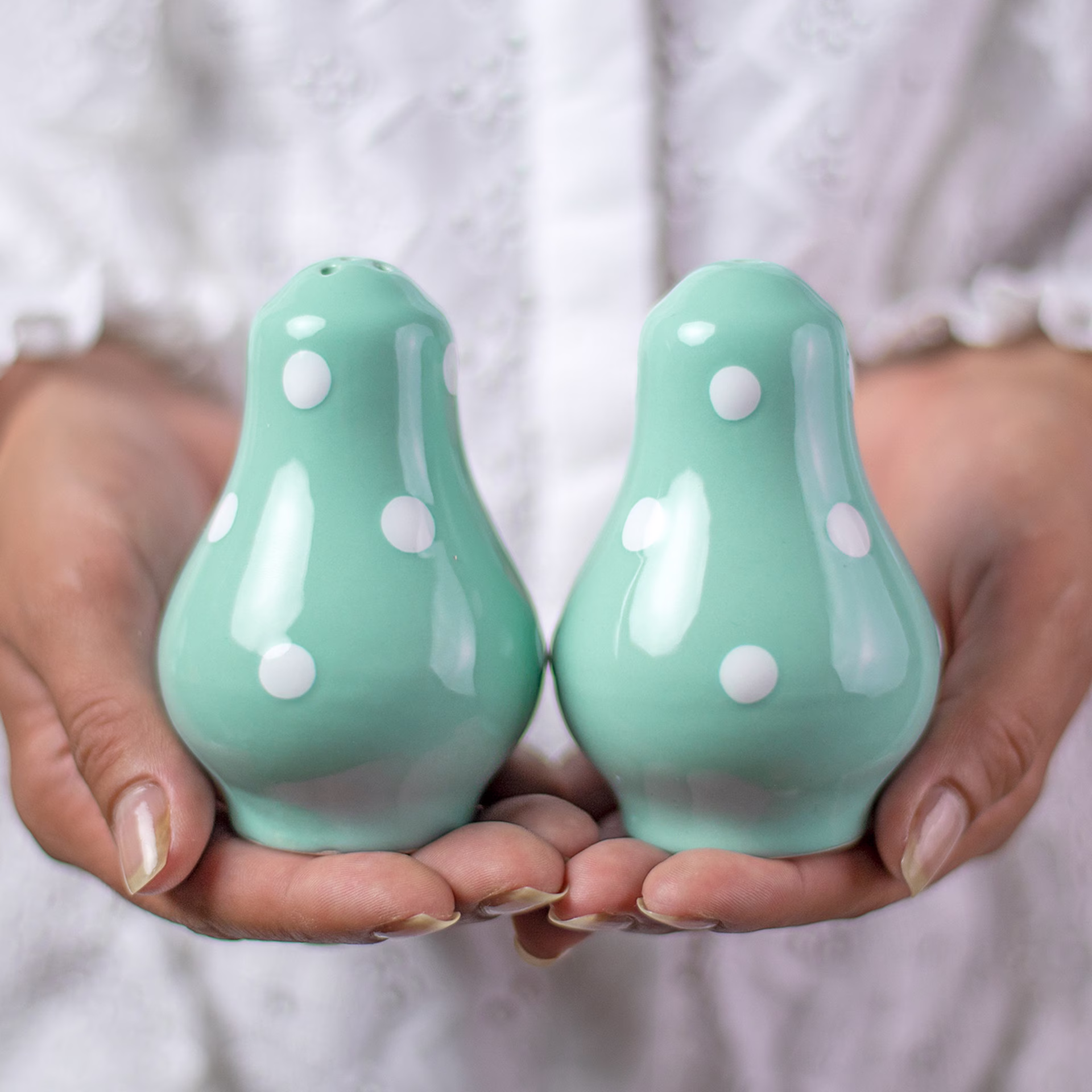 Salt & Pepper Shakers, Ceramic Cruet Set, Handmade Pottery, Teal Blue White Polka Dot Pots, Country Cottage Style, Housewarming Gift