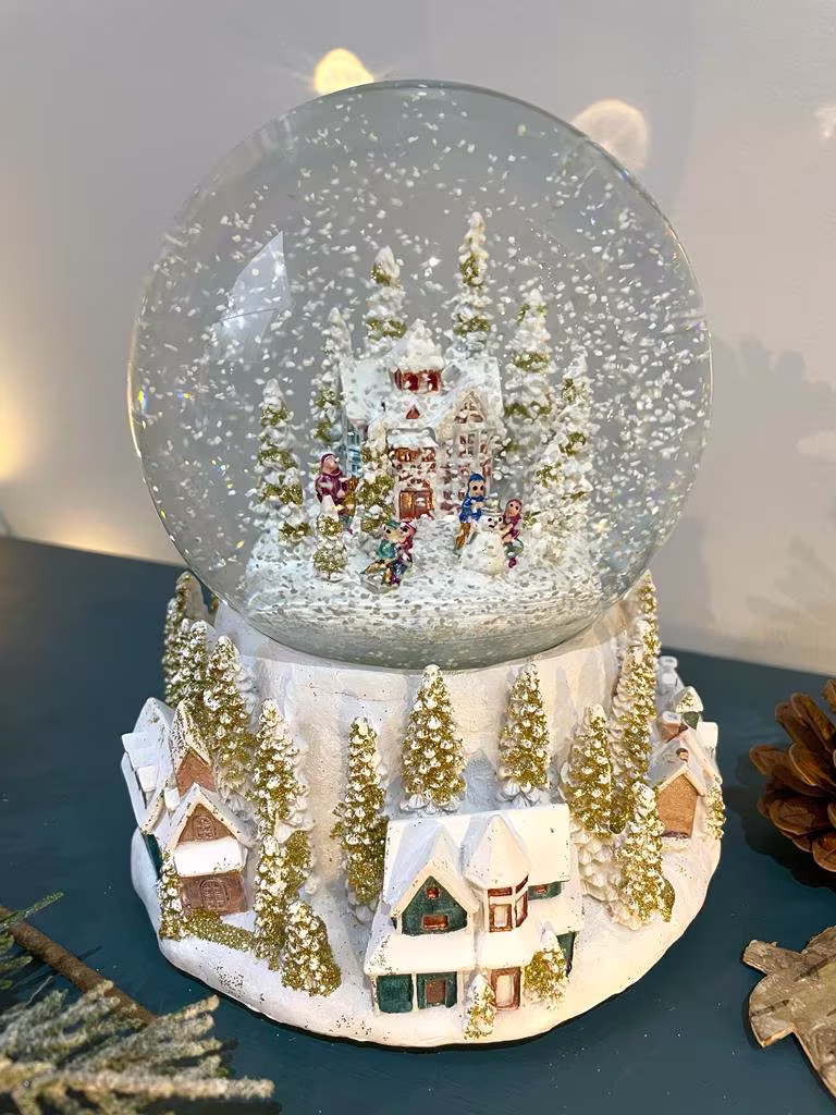 Snow Globe, Snowman, Christmas, Children Playing, Water Globe, Glass, Forest, Nursery, House, Living Room Decoration, Winter Wonderland
