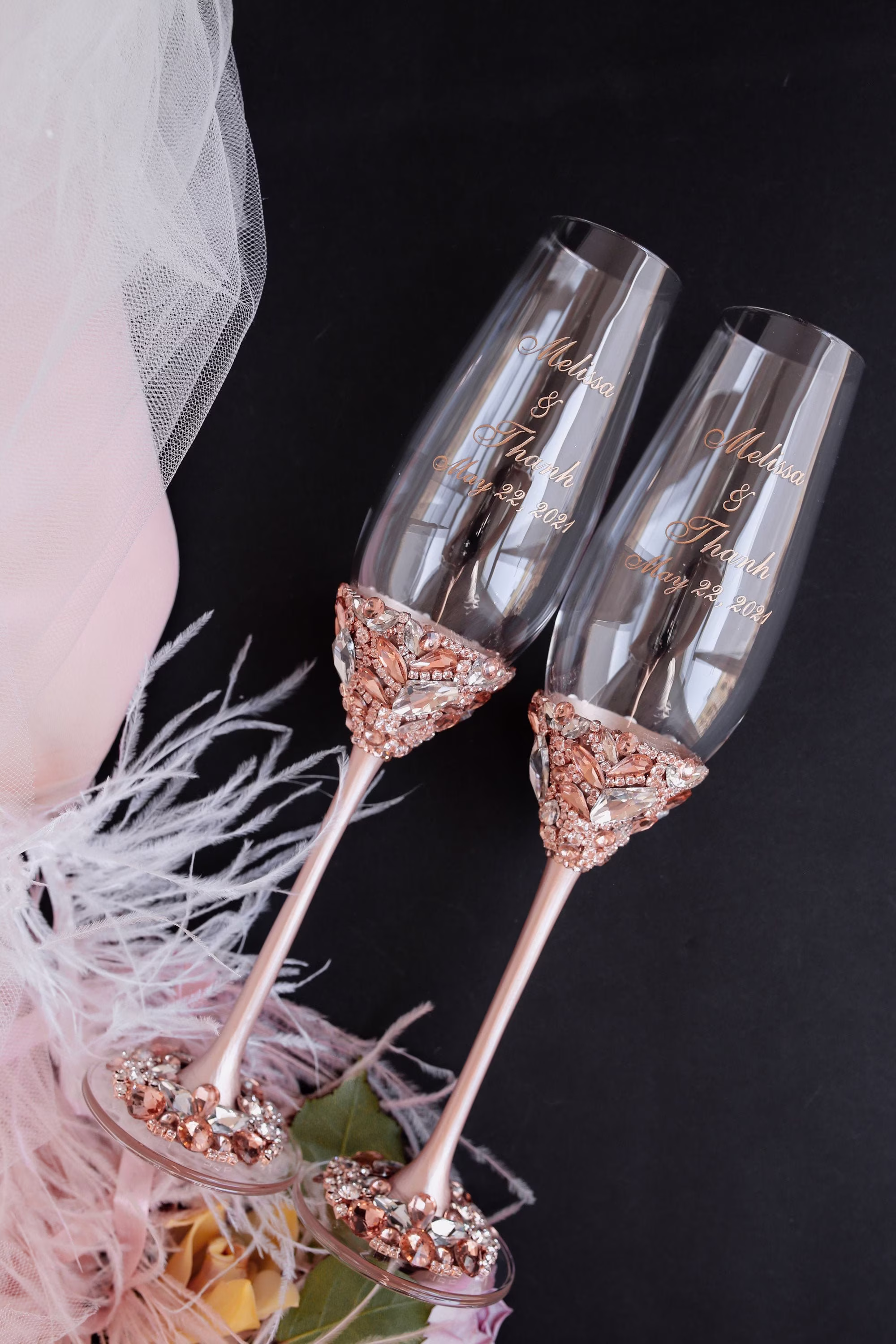 Wedding Champagne Glasses White For Bride & Groom, Personalized Gold Silver Champagne Flutes Toasting Flutes, Set Of 2