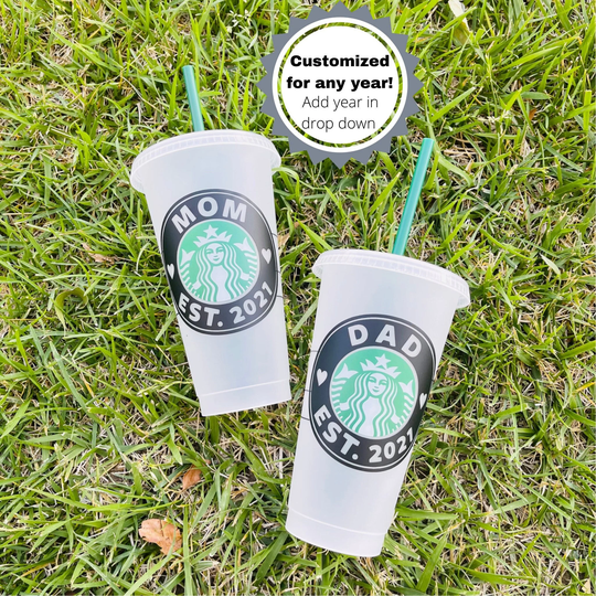 Mom Dad Est 2022 Starbucks Cold Cup, Mom To Be Cup, New Parent Personalized Gift, Coffee Christmas Gift For