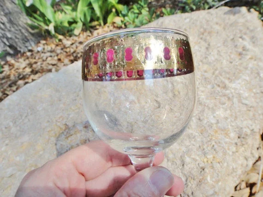Wine Glass With Ruby & Gold Trim