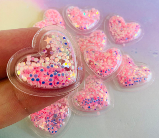 5 X Puffy Heart Shaker Cabochons , Hair Bow Shakers Jewellery Making , Craft Supplies