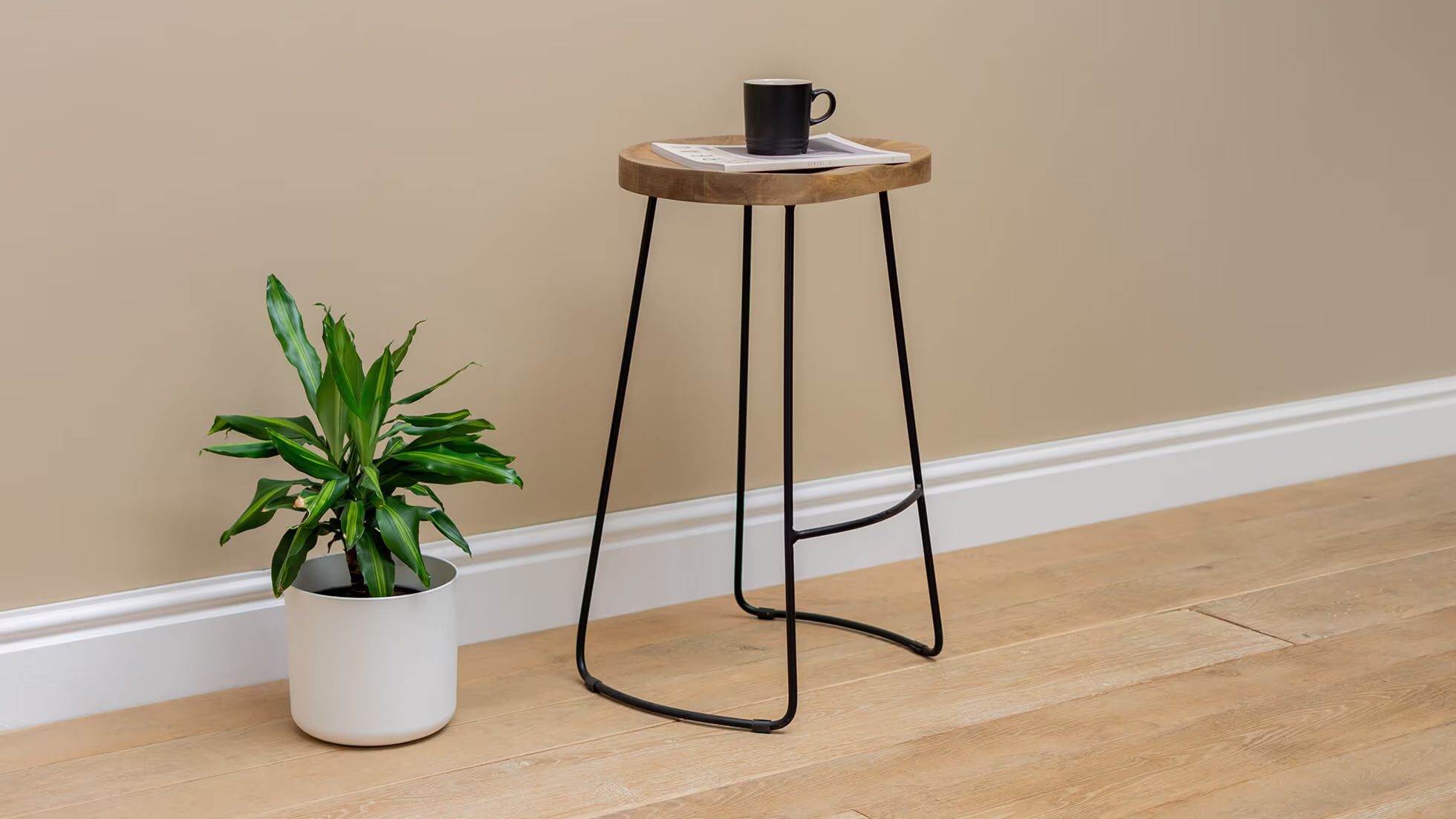 Metal Bar Stool - Wood -Metal Legs Hardwood Shaped Seat