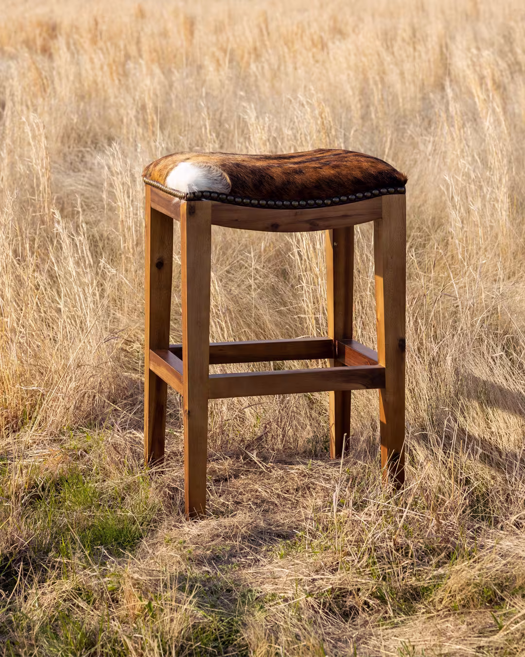 Western Cowhide Saddle Stool With Solid Wood & Leather Hide Barstool