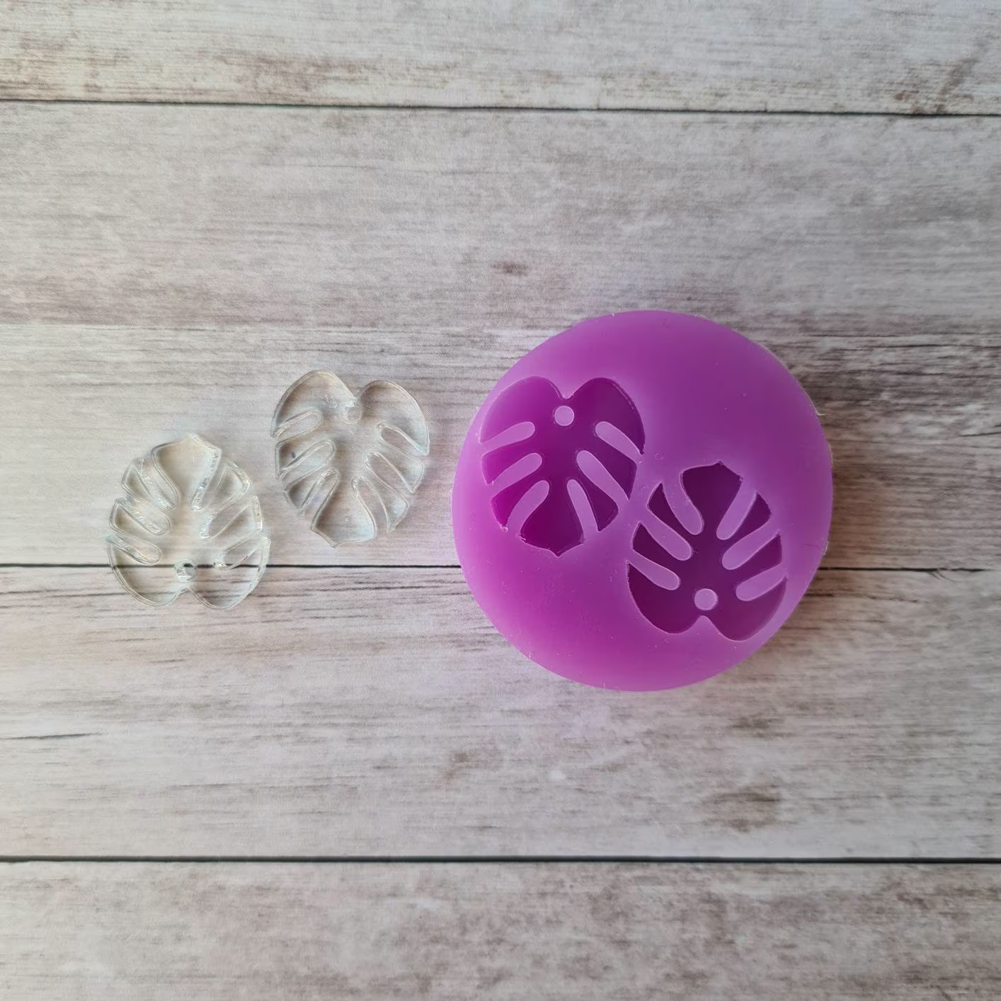 Dangle Earrings Mold - 20mm Monstera Resin Mold, Flexible Silicone Polymer Clay Supplies, Supplies