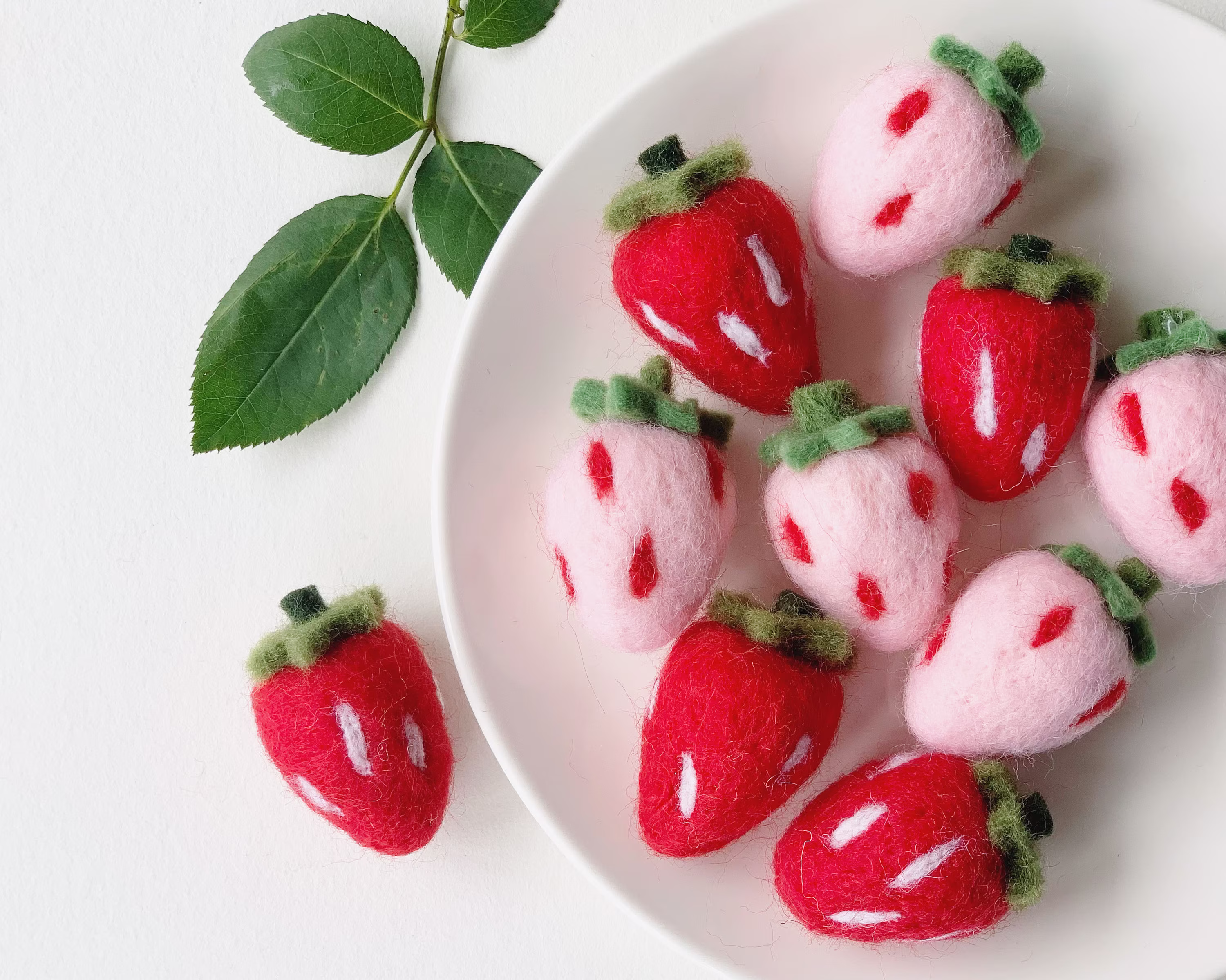 Felted Strawberry, Fruit, Needle Felt Wool Strawberry Décor, Garland, Summer Decor, Shape