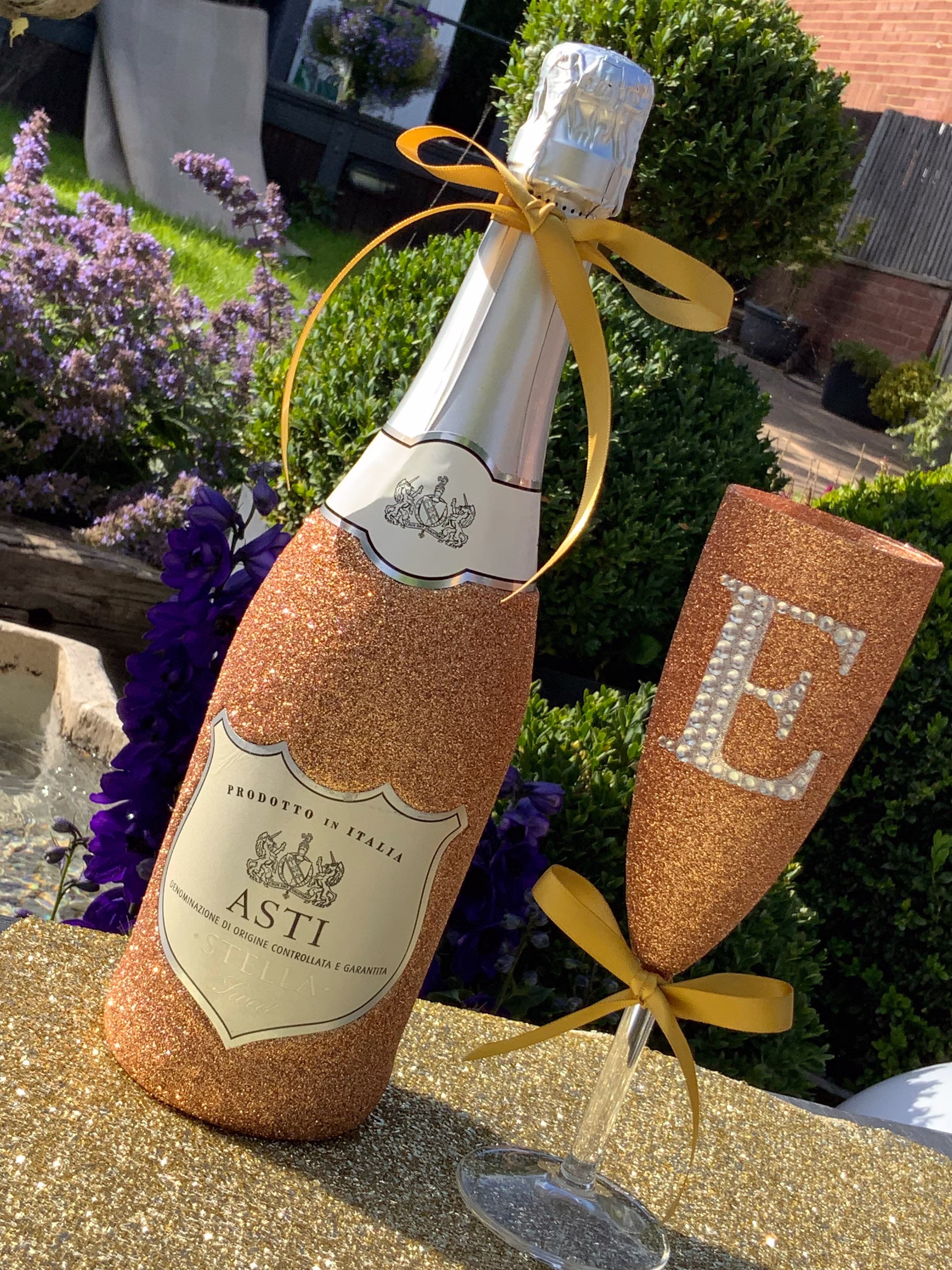 Personalised Diamante Glittered Champagne Flute Prosecco Fizz Bubbles Party Wedding Hen Do Birthday Glitter