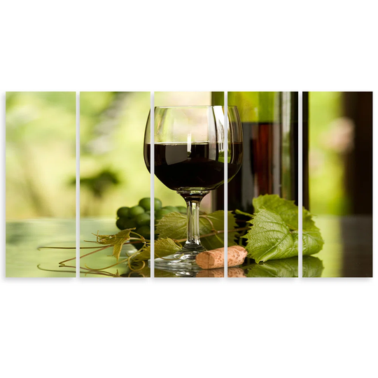 Canvas Print Red Wine Glass With Grapes