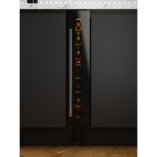 Innocenti ART29636 15cm Icon Lusso Built In Black Glass Wine Cooler