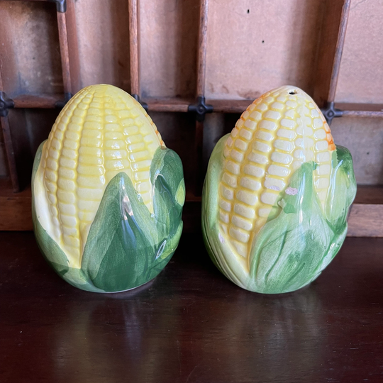Vintage Novelty Corn Shaped Salt & Pepper Shakers