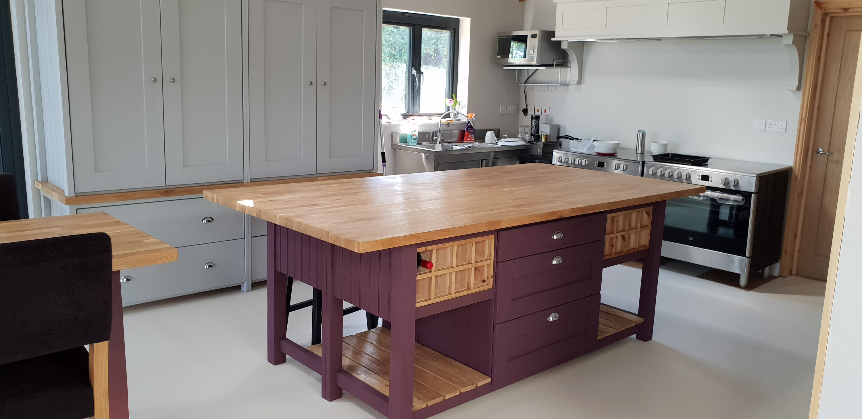 Bespoke Farmhouse Kitchen Island | The Oban