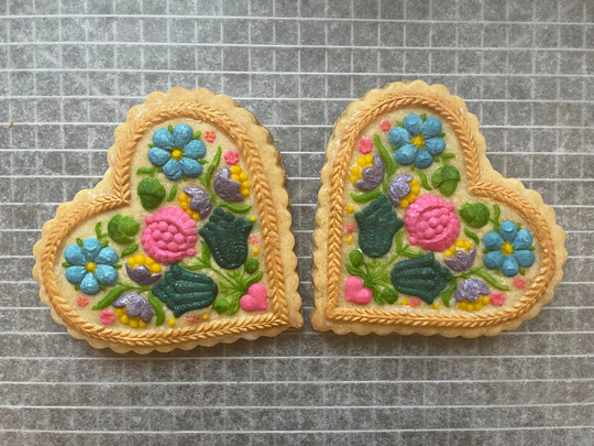 Hand Painted Large Cookie Heart | Birthday Gift| Wedding Favor| Lemon Shortbread| Decorated Cookie| Gift