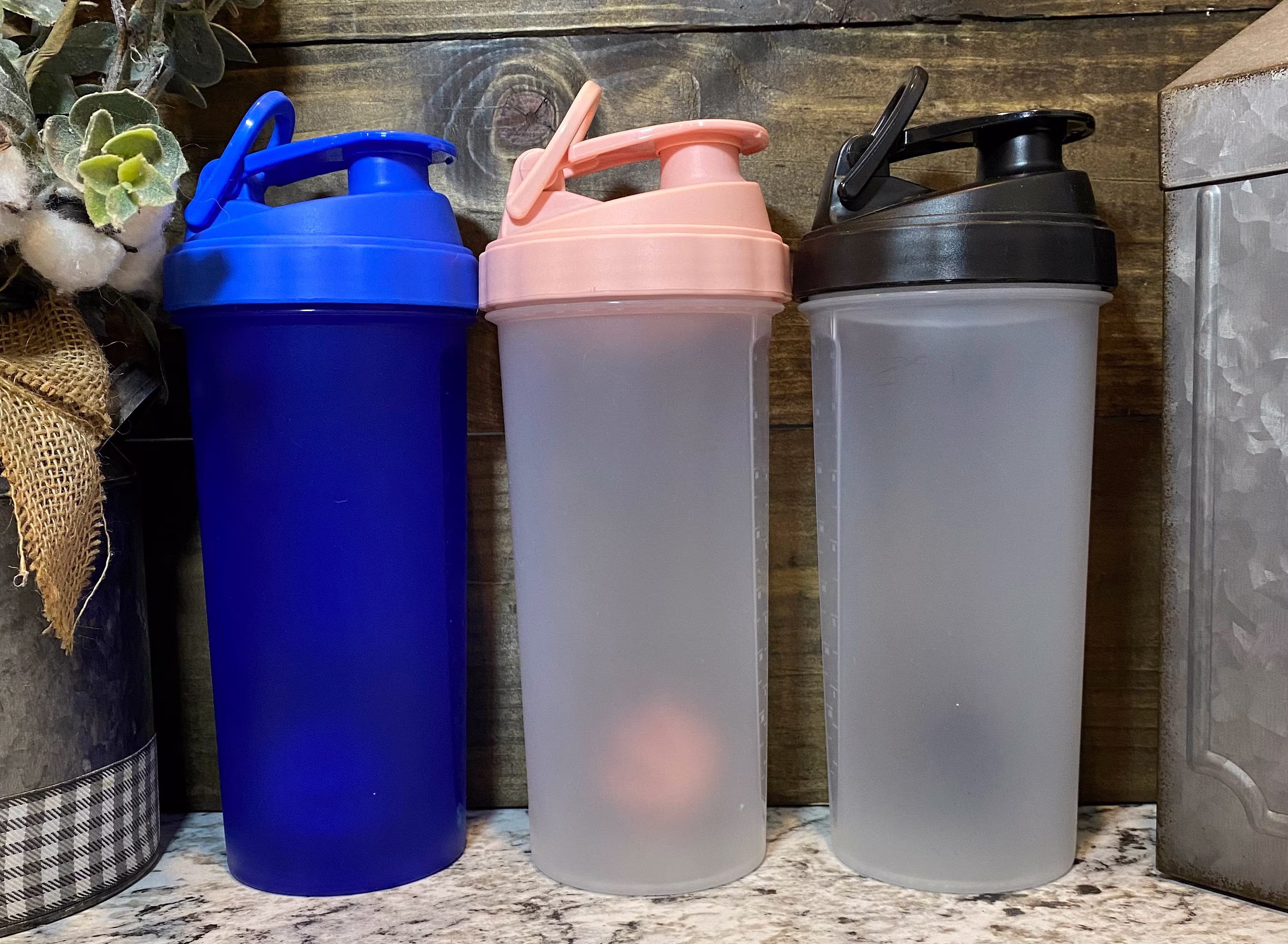 Customizable Pink Protein Shaker 32Oz