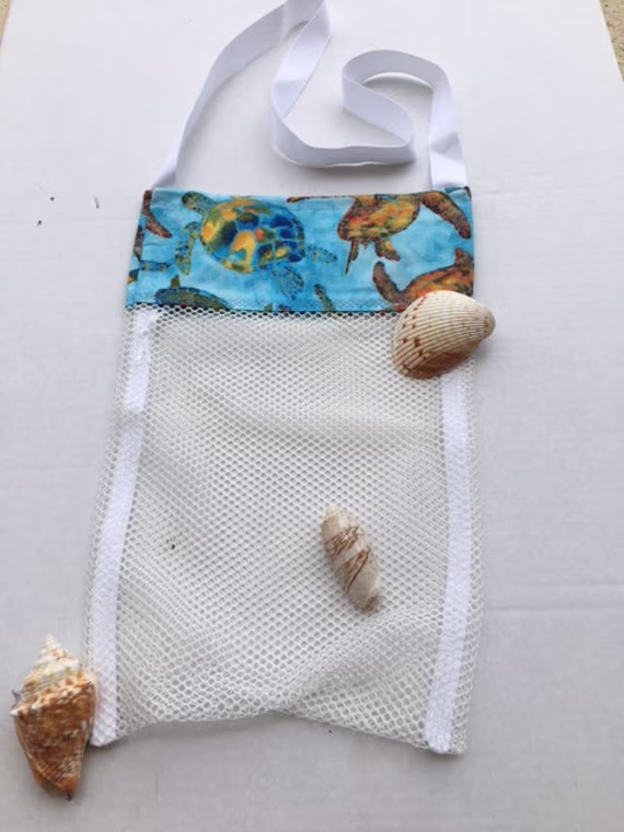 Multicolor Sea Turtle Print Shelling Bag