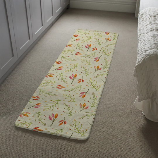 Maus Branches on Light Background Designer Shaggy Green/Orange Rug