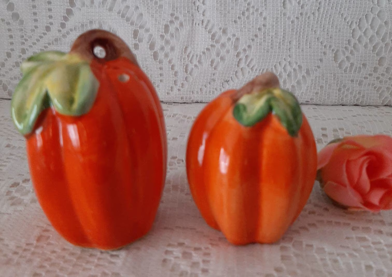 Fall Pumpkin Shakers, Salt & Pepper Shakers, Thanksgiving, Jack-O-Lantern Shaker Set, Fall S P Decor, Halloween Decor