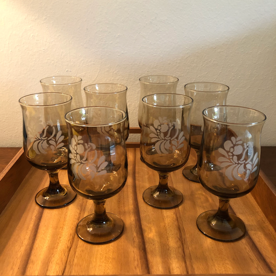 Vintage 1970S Pfaltzgraff Folk Bird 12 Oz. Amber/Brown Wine Glasses, Set Of 8