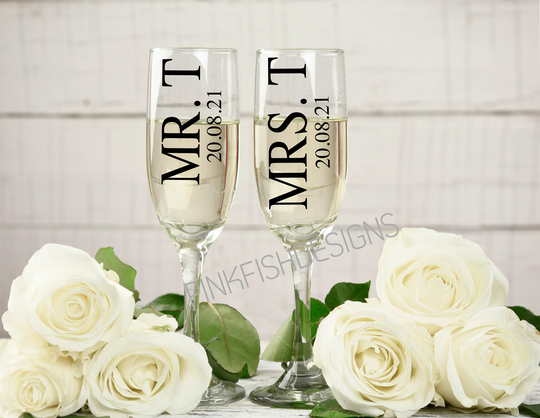 Bride & Groom Champagne Glass Set /Bridal Glasses/ Celebration Set/