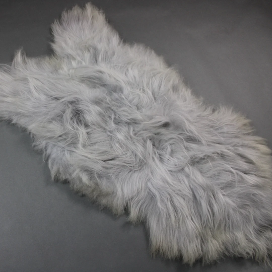 Icelandic Sheepskin Rug Light Grey