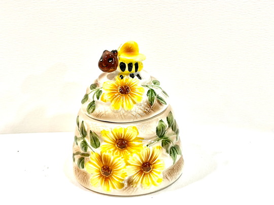 Vintage Kitchen, Sugar Shaker, Beehive Daisies, Mid Century 1950S, Ceramic Shaker, Honey Bee, Honeycomb Farmhouse Kitchen