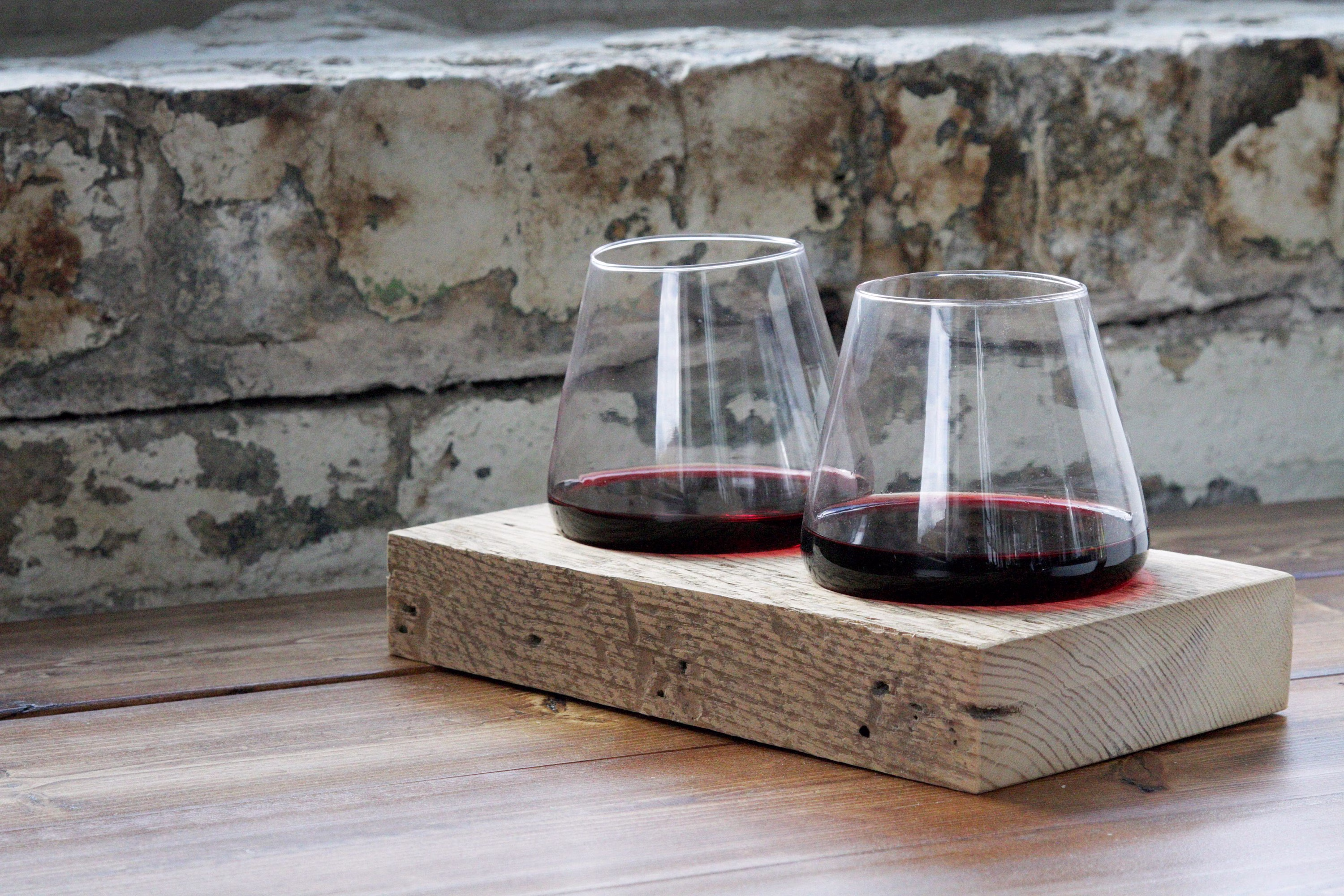 Pair Of 12Oz Swoon Revolving Wine Glasses With An Option For A Personalized Stand