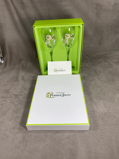 Rare Set Of 2 Hand-Painted Perrier-Jouet Belle Epoque Glass Flutes By Emile Gallé Perrier-Jouët in The 1990S