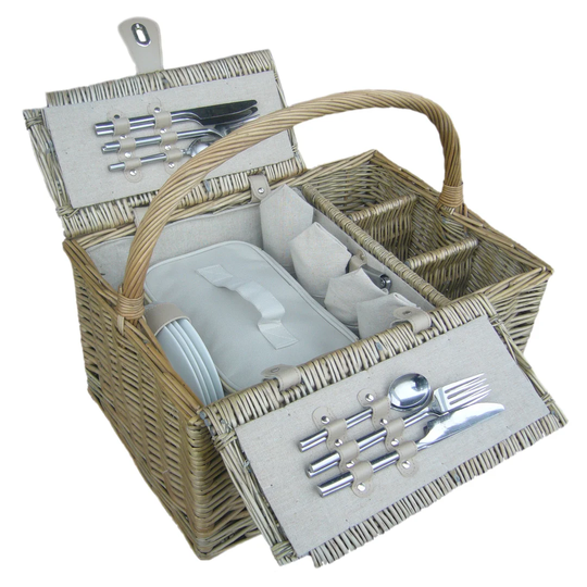Wicker Lidded 4 Person Fitted Picnic Hamper