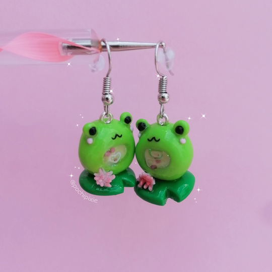 Adorable Frog On Lily Pad Earrings/Shaker Earrings/ Clay Froggy Cottagecore Gifts Kawaii Accessories/Gamer/Cottagecore Jewelry