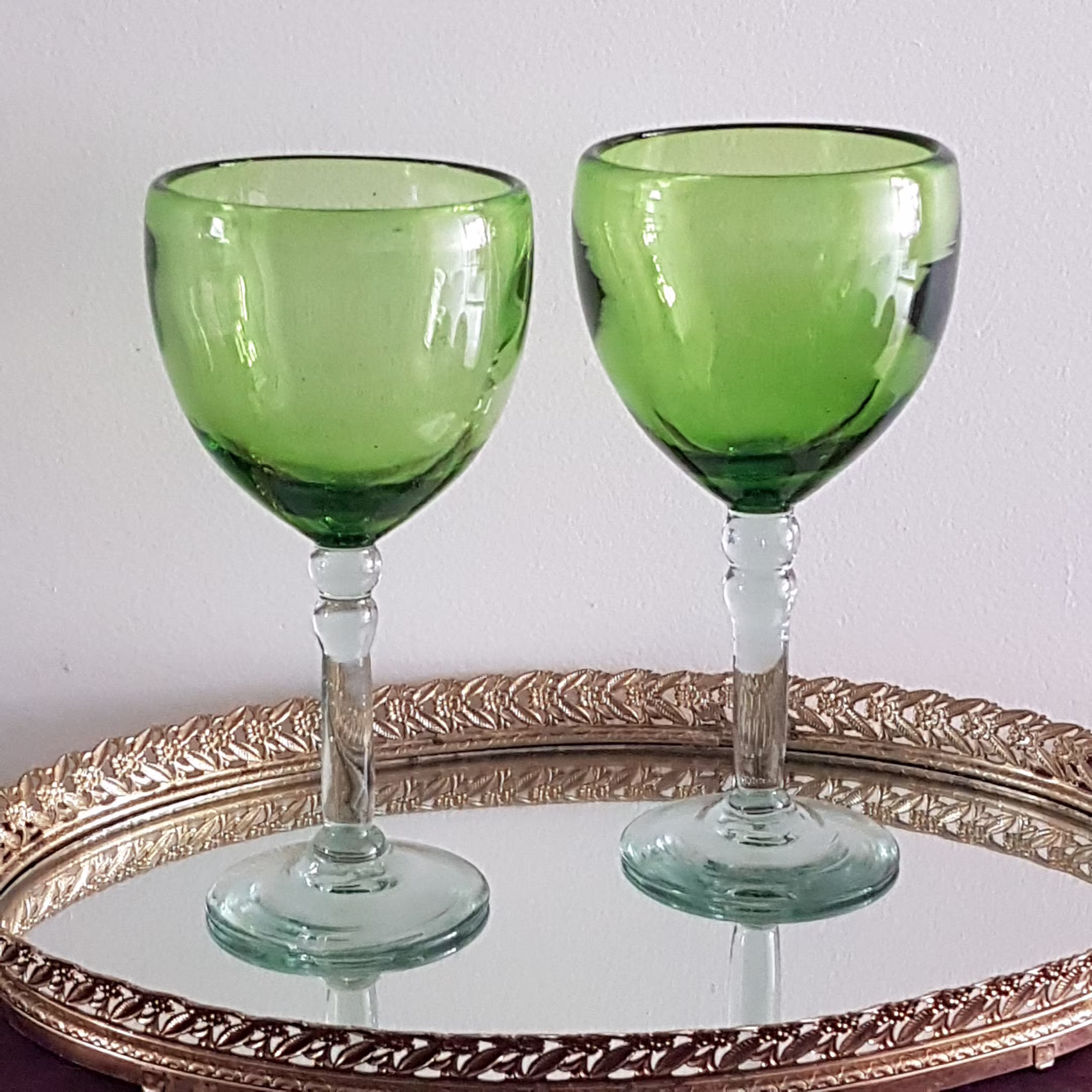 Set Of 2 Green Blown Glass Wine Glasses, 12 Oz Cup, Clear Stem
