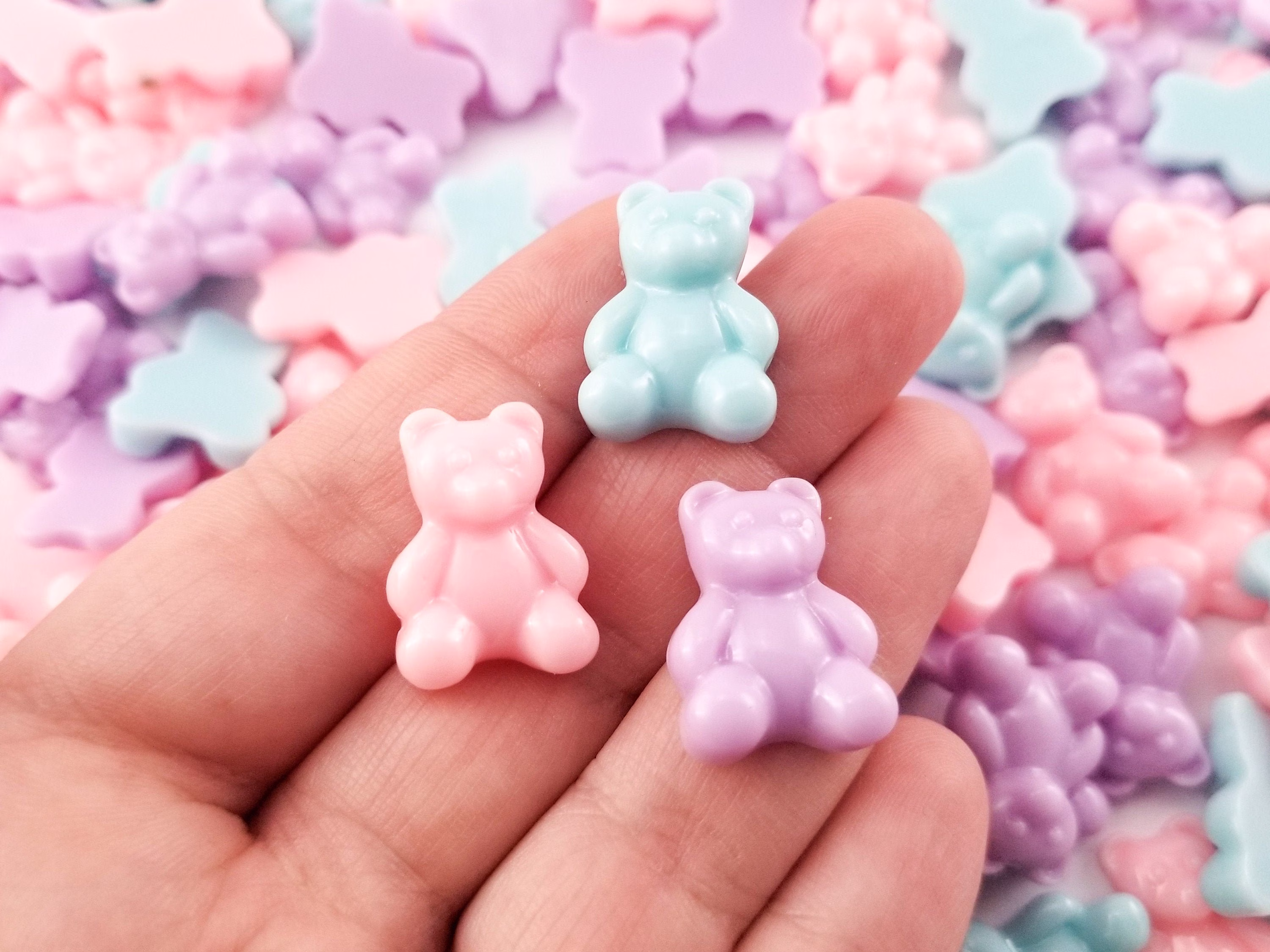 10 Assorted 20mm Resin Gummy Bear Cabochons, Teddy Fake Candy Embellishment Shaker Bits, Cotton Cabochons