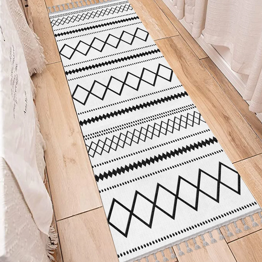 Carwile Cotton Black/White Rug