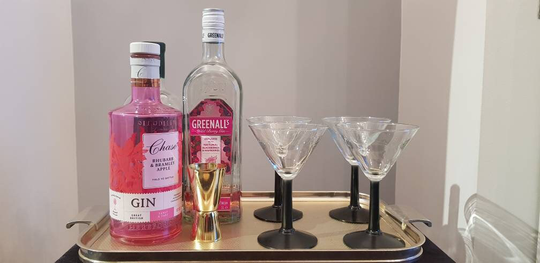 4 Black Stemmed Martini Glasses