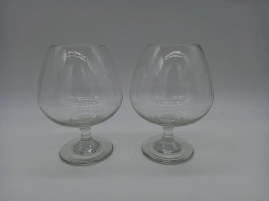 Pair Of Vintage High Quality Bevelled Glass Whiskey Drinks Glasses