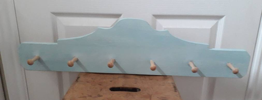 Shaker Peg Rack