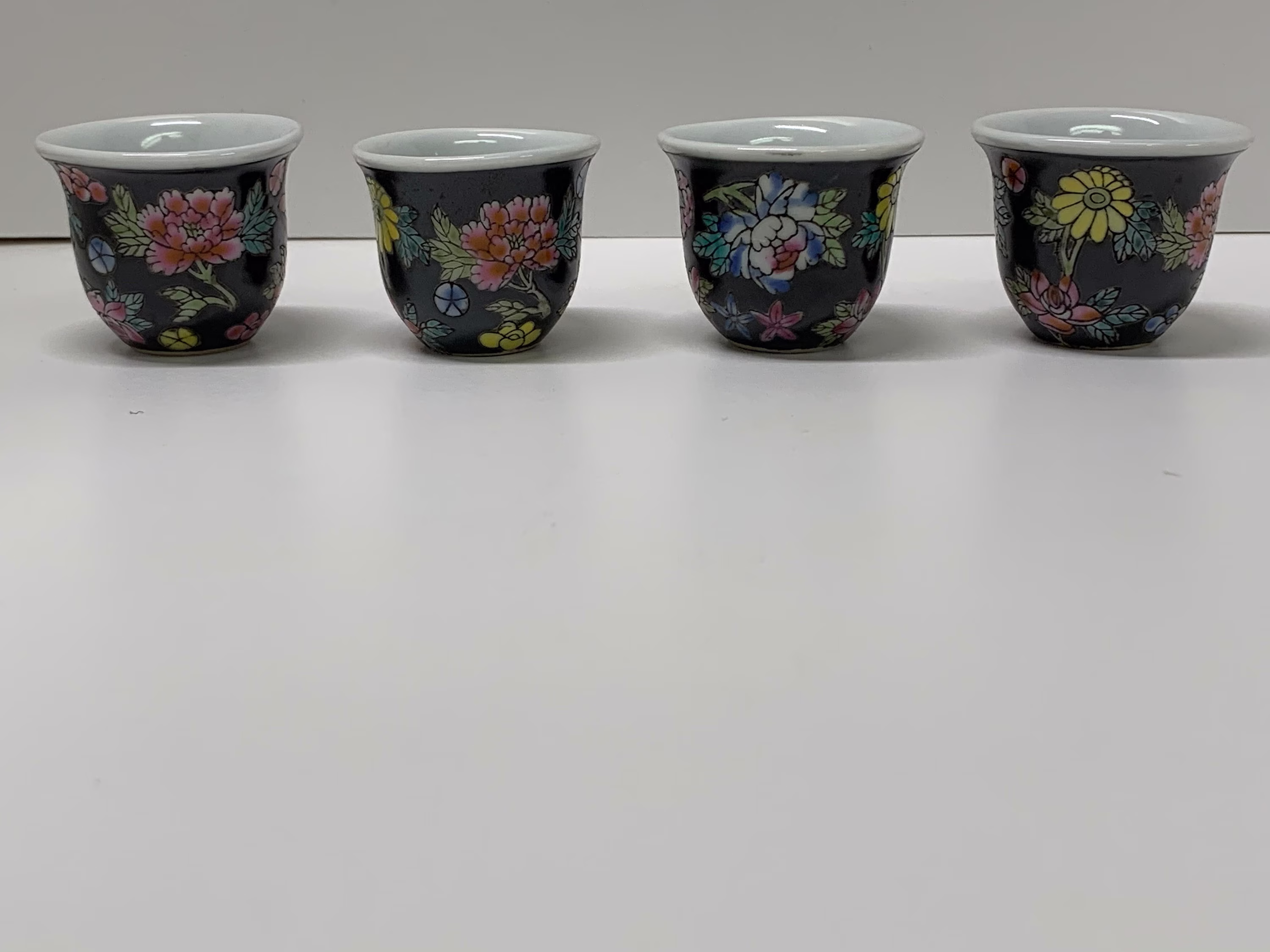 Vintage Dime Store Porcelain Black Floral Pattern Sake Cup Set Of 4 Hand Painted