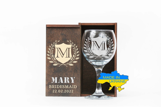 Personalized Wine Tumbler in Wooden Box, Bridesmaid Glasses, Bridal Party Gift, Proposal, Initial Bridesmaid, Maid Of Honor Gift