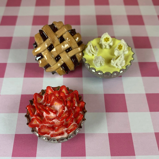 Cutesy Pie Trinkets/Magnets Pendants