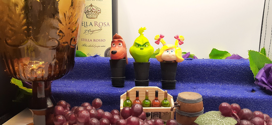 Grinch, Max, & Cindy Lou Who Original Pez Magnetic Handcrafted Bottle Wine Stoppers For Birthdays/Christmas/Wedding Gifts