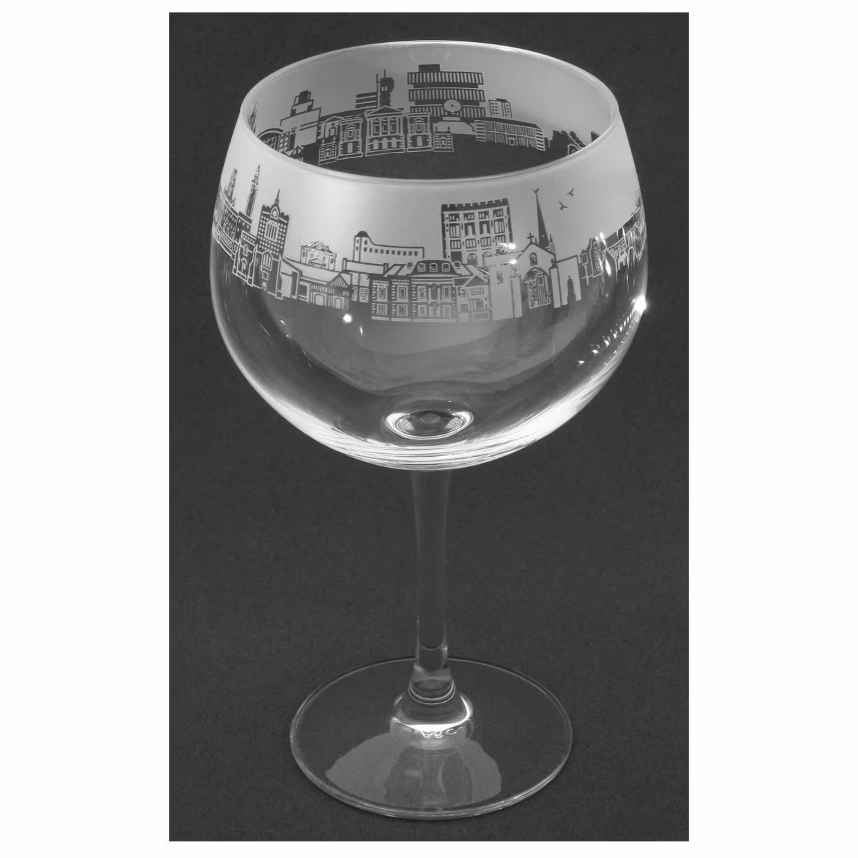 70Cl Glass Gin Balloon With Norwich Skyline Frieze Design