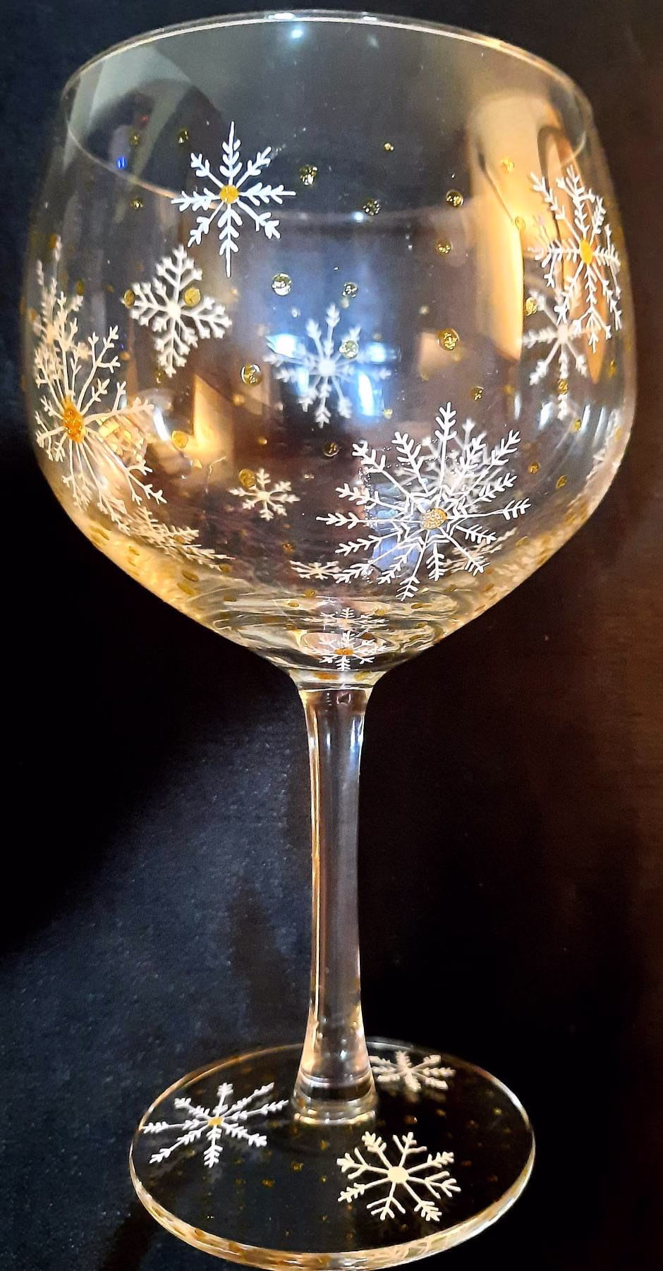 Christmas Snowflakes - Hand Painted By Jackie Or Holly in A Choice Of Glasses Made To Order