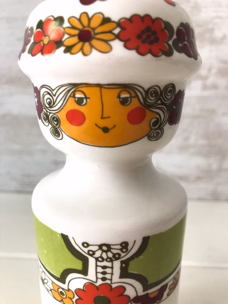 Figgjo Flint Folklore Lady Sugar Shaker Turi Gramstad Oliver Design. Nordic Design Shaker. 1960S Mcm Kitchen, Vintage Sugar Shaker