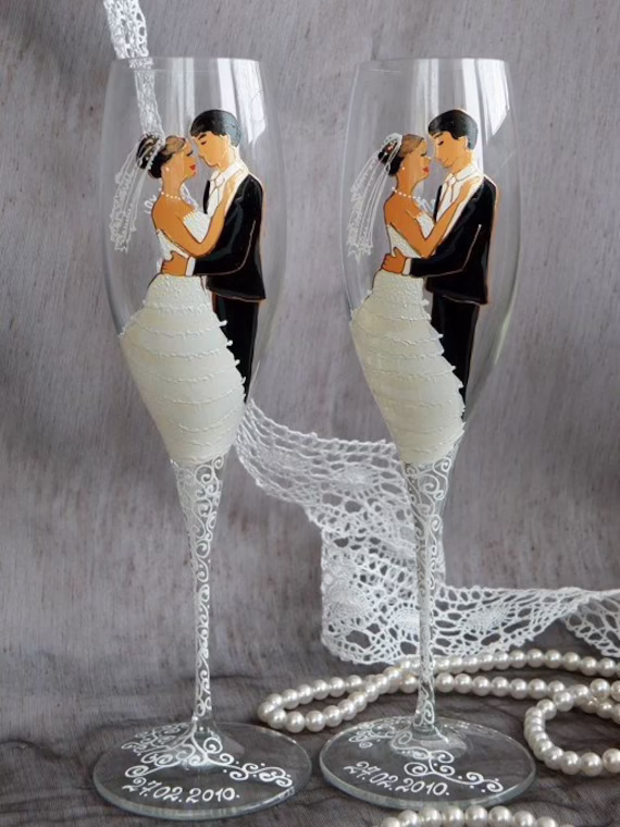 Hand Painted Wedding Toasting Flutes Set Of 2 Personalized Champagne Glasses Groom & Bride Valse
