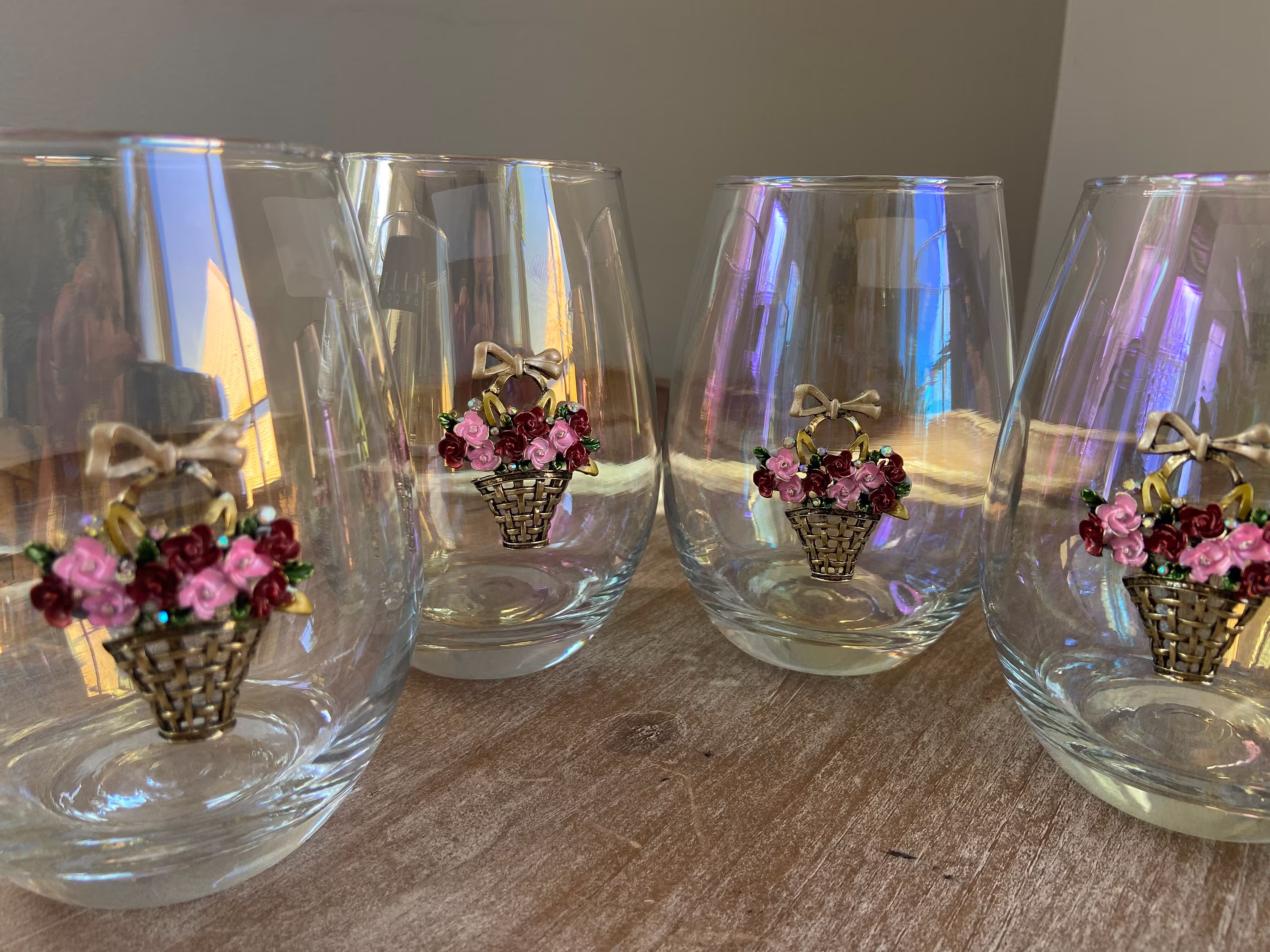 Set Of 4 Stemless Flower Wine Glasses, Iridescent Floral Theme Glass Tumblers, Pretty Basket Set, New Home Gift Idea, Unique