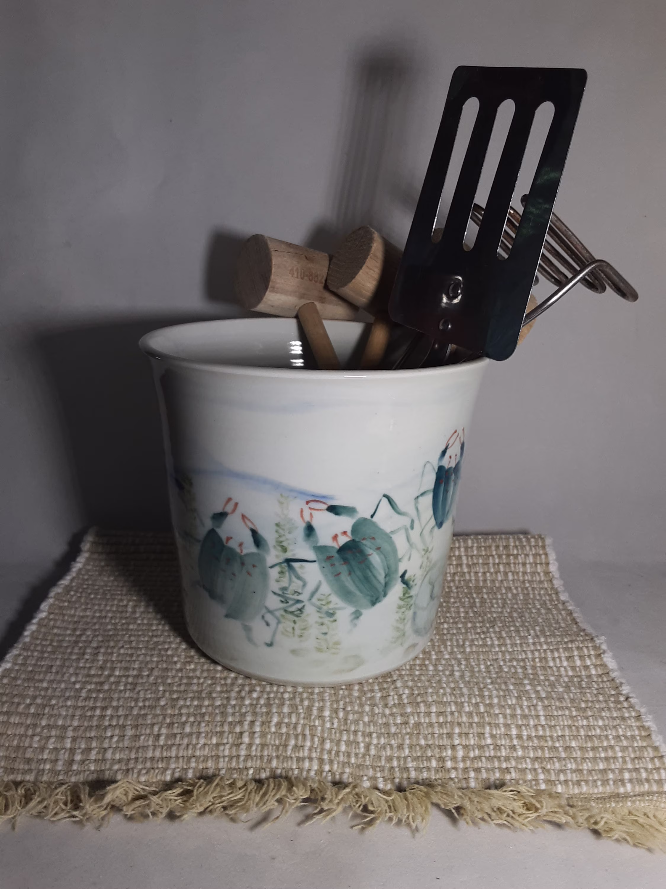 Crab Mallet, Utensil Holder, Wine Cooler, Blue Crab, Shell, Ocean, White, Kitchen , Wine Bottle Holder, Hand Painted, Porcelain, Pottery, Wown
