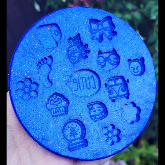Cute & Random Shaker Bits Silicone Mould