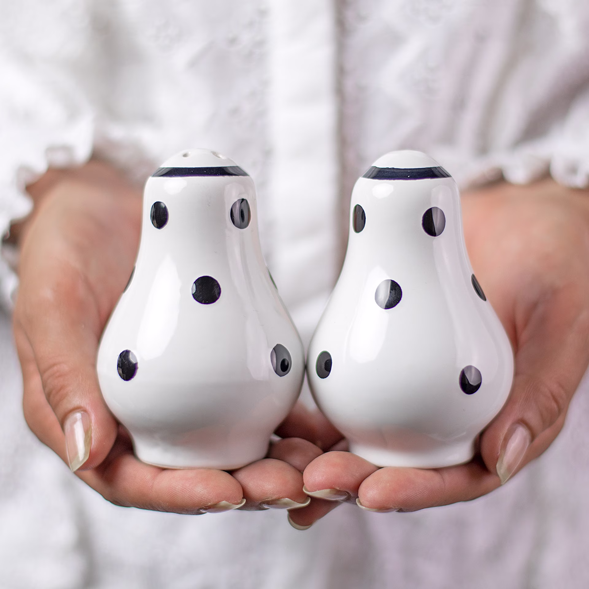 Salt & Pepper Shakers, Ceramic Cruet Set, Handmade Pottery, White Black Polka Dot Pots, Country Cottage Style, Housewarming Gift