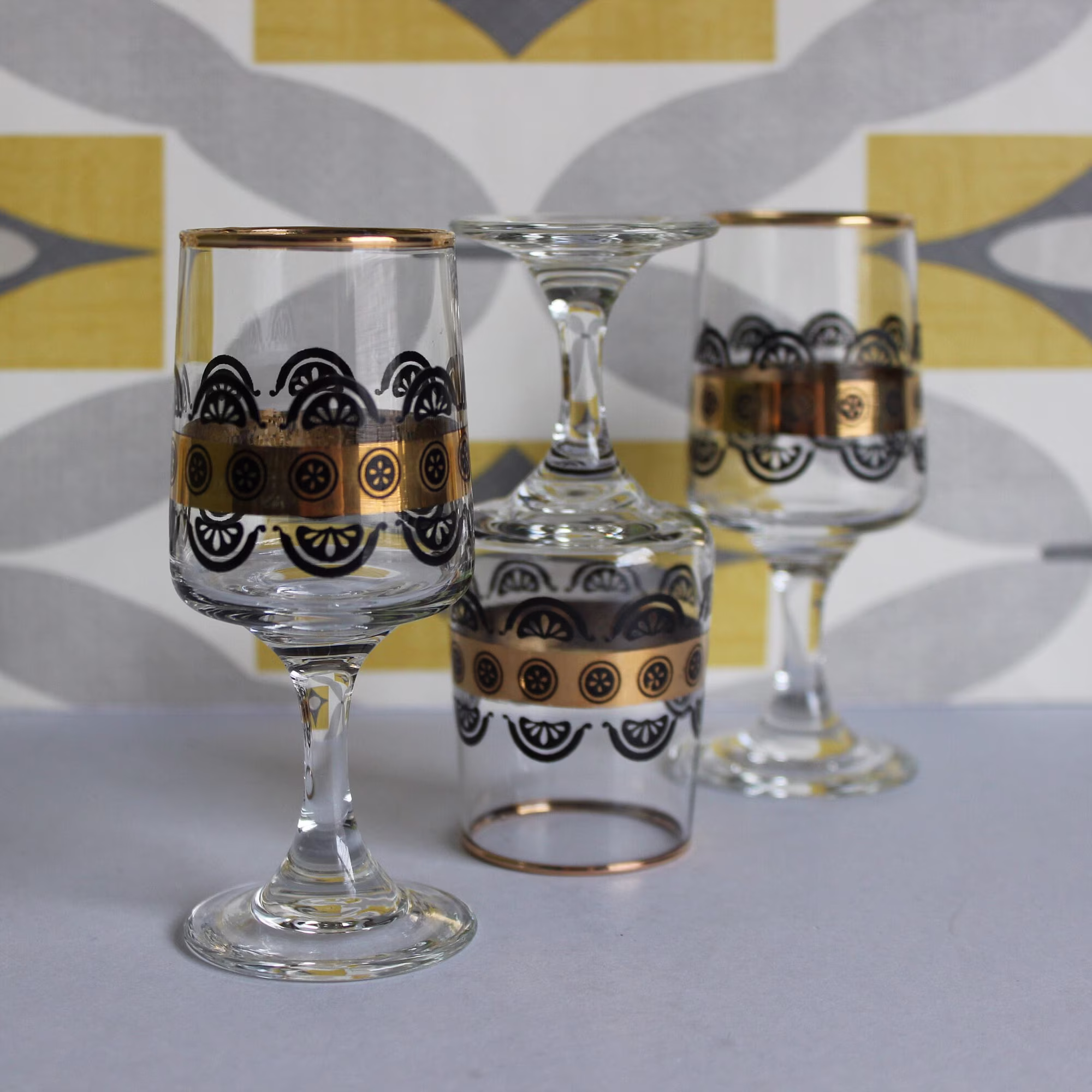 Set Of 3 Vintage Mid Century Black & Gold Gilded Atomic Small Footed Sherry Port Glasses