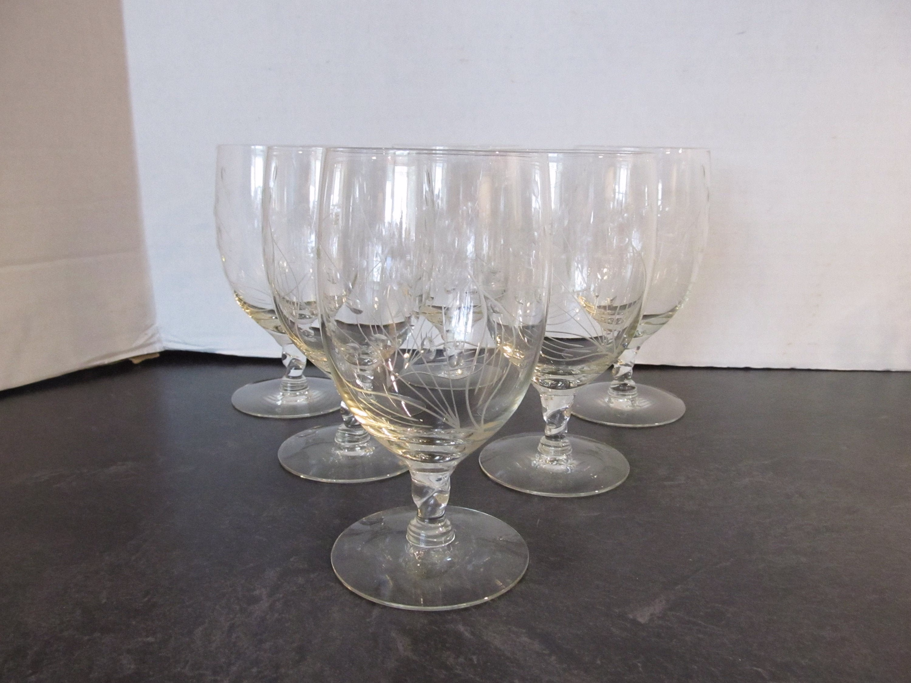 Vintage Sickles Glass Bellaire Ohio- Set Of 6 - Lily The Valley Cut 5 1/2
